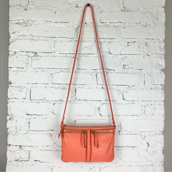Fossil Erin Small Zip Top Watermelon Pink Crossbody Purse - Picture 2 of 14